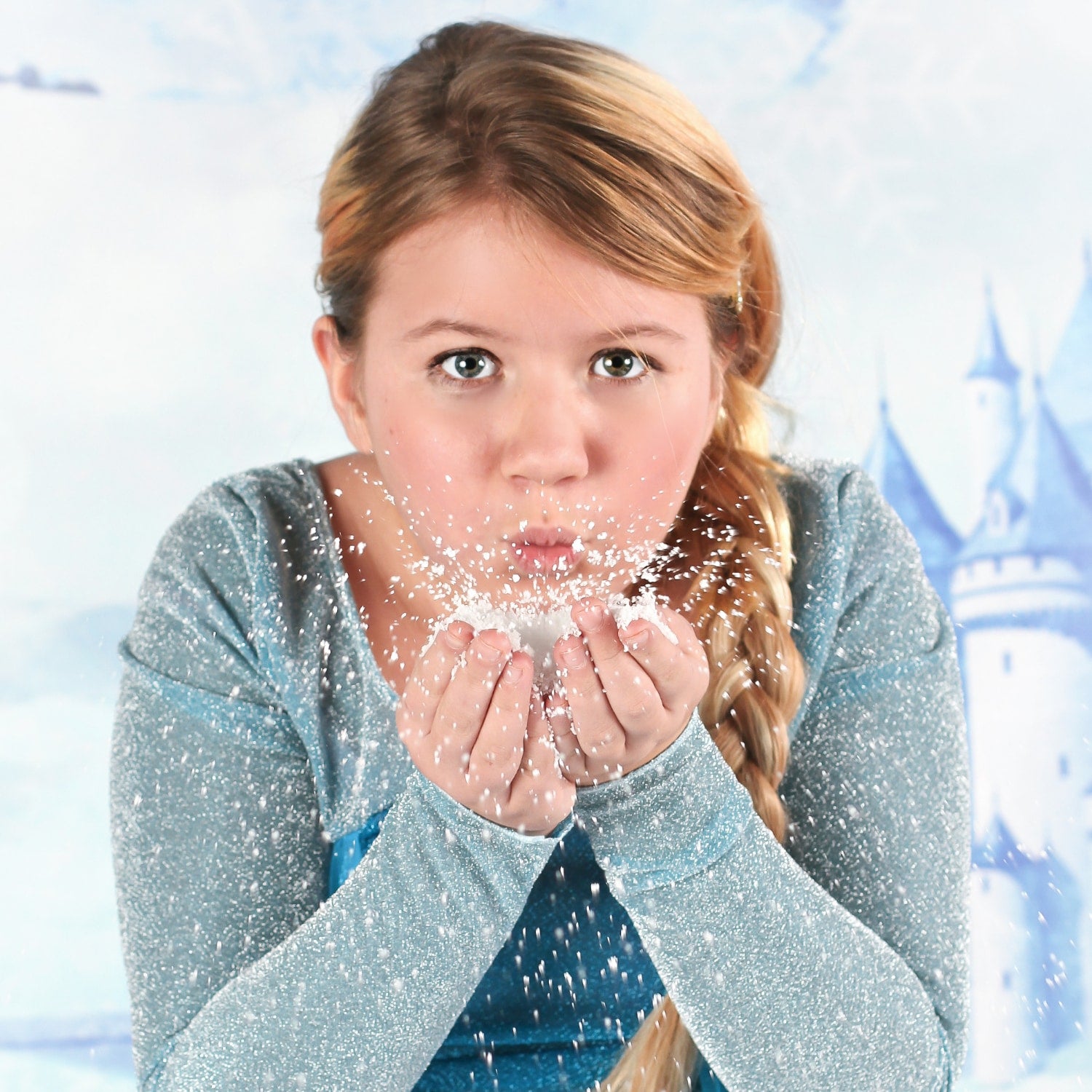Frozen Snow Princess blowing Snow in Seconds